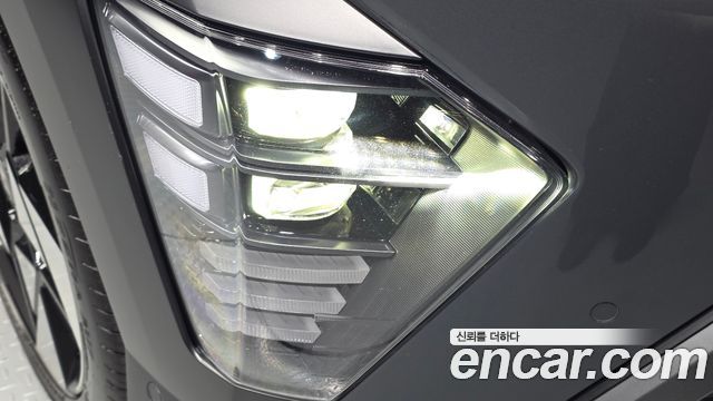 Hyundai Kona 2025 — photo 8