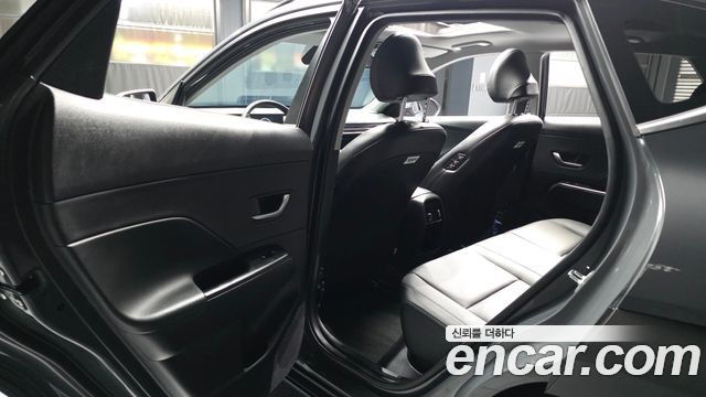 Hyundai Kona 2025 — photo 16