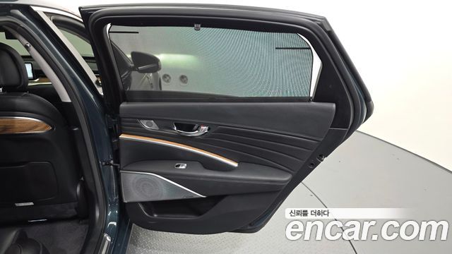 Kia K9 2022 — photo 15