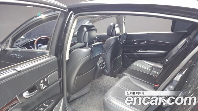 Kia K9 2016 — photo 11