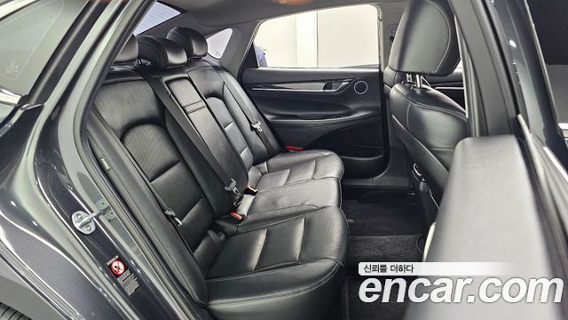 Hyundai Grandeur 2018 — photo 17