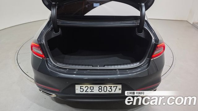 Hyundai Grandeur 2018 — photo 30