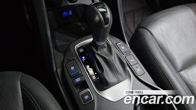 Hyundai Maxcruz 2017 — photo 12