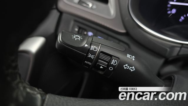 Hyundai Maxcruz 2017 — photo 29