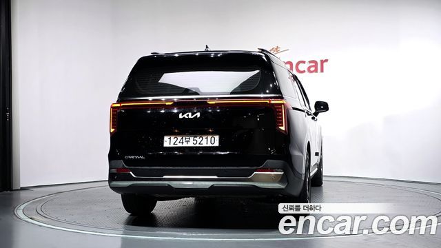 Kia Canival 2024 — photo 4