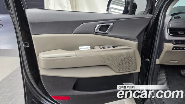 Kia Canival 2024 — photo 14