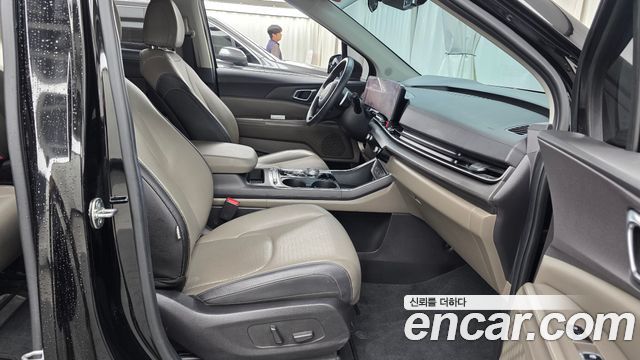 Kia Canival 2024 — photo 16