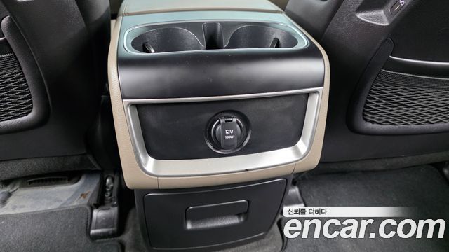 Kia Canival 2024 — photo 32