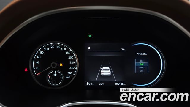 Genesis G80 2021 — photo 8