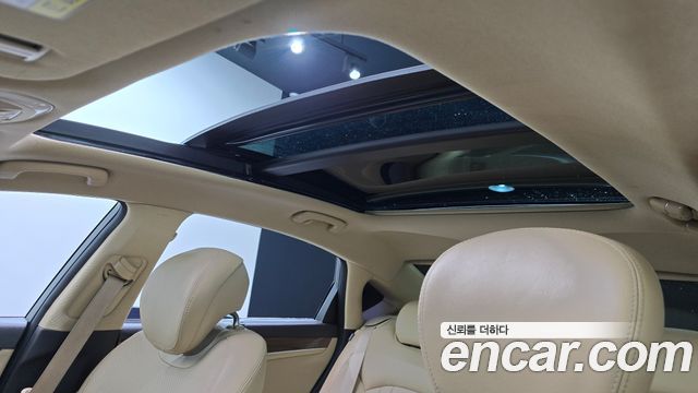 Hyundai Genesis 2015 — photo 25