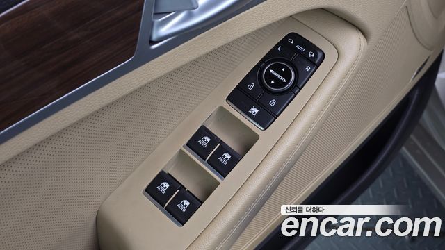Hyundai Genesis 2015 — photo 33