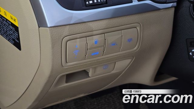 Hyundai Genesis 2015 — photo 36