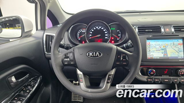 Kia pride 2013 — photo 19