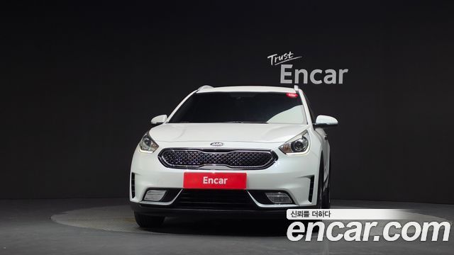 Kia Niro 2017 — photo 3