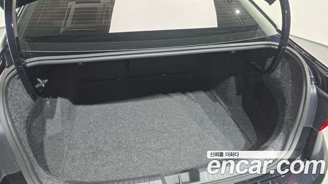 Volkswagen Jetta 2021 — photo 26