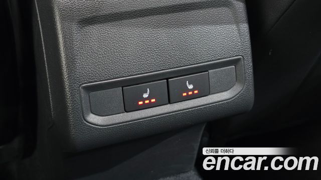 Volkswagen Jetta 2021 — photo 34