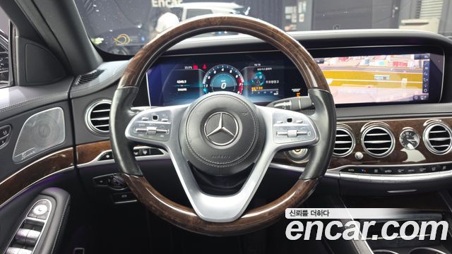 Mercedes-Benz S-Class 2018 — photo 13