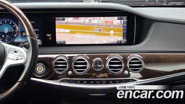 Mercedes-Benz S-Class 2018 — photo 14