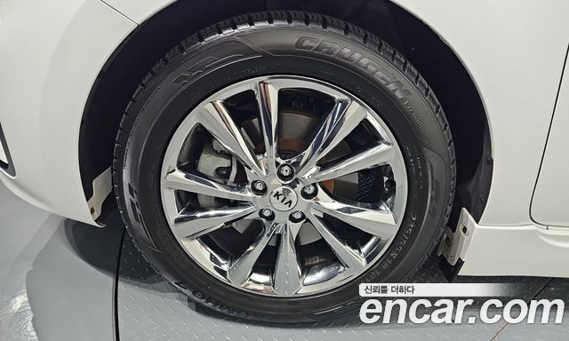 Kia Canival 2019 — photo 5