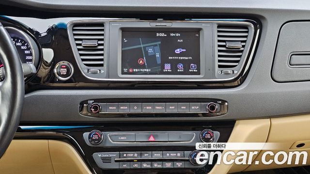 Kia Canival 2019 — photo 20