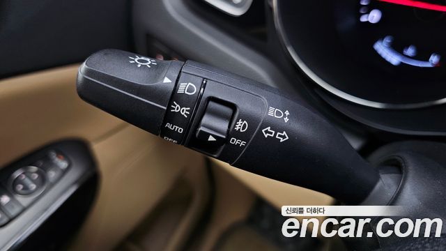 Kia Canival 2019 — photo 29