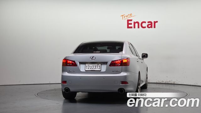 Lexus IS 2008 — photo 4