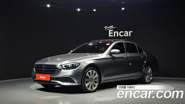 Mercedes-Benz E-Class 2021 — photo 1