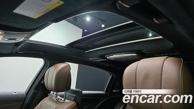 Mercedes-Benz S-Class 2017 — photo 19
