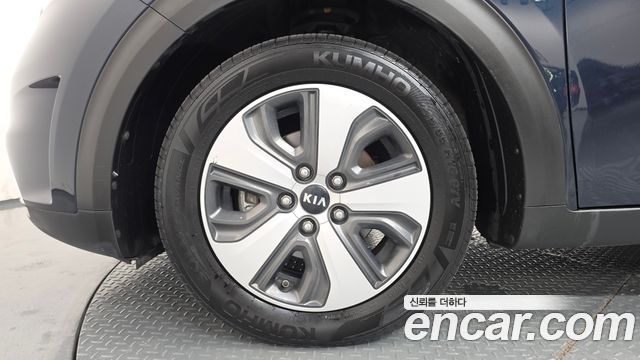Kia Niro 2017 — photo 5