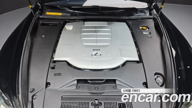 Lexus LS 2016 — photo 6