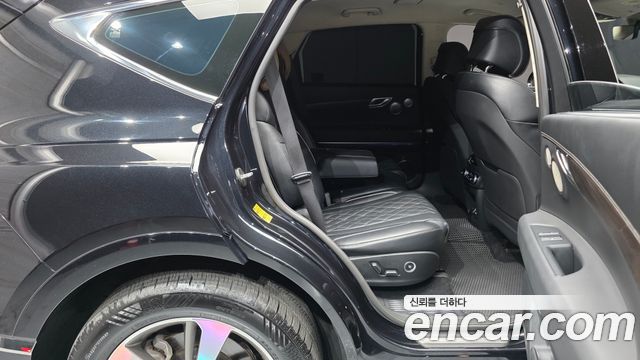 Genesis GV80 2020 — photo 17