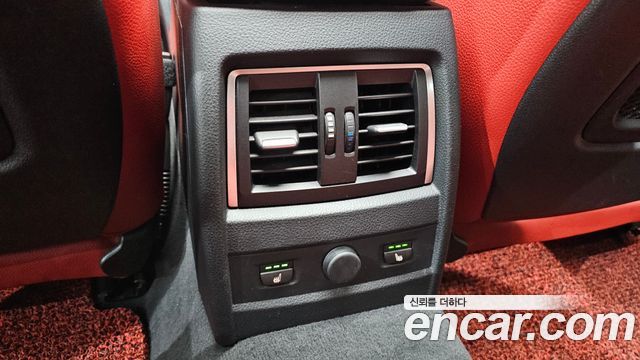 BMW 3-Series 2017 — photo 18