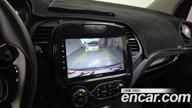 Renault Korea QM3 2017 — photo 20
