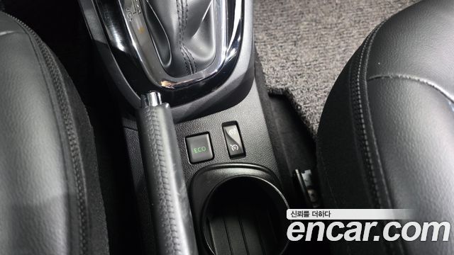 Renault Korea QM3 2017 — photo 29