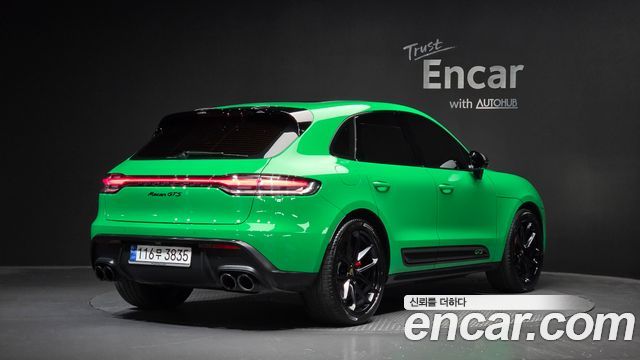 Porsche Macan 2024 — photo 2