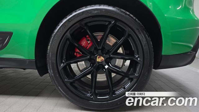 Porsche Macan 2024 — photo 7