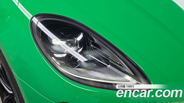 Porsche Macan 2024 — photo 8