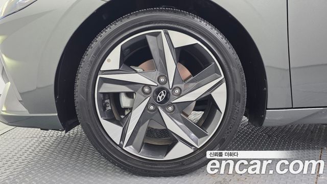 Hyundai AVANTE 2021 — photo 5