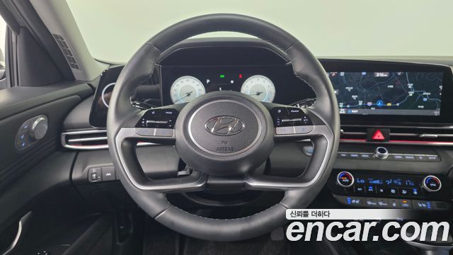 Hyundai AVANTE 2021 — photo 20