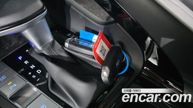 Hyundai AVANTE 2021 — photo 22