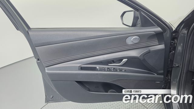 Hyundai AVANTE 2021 — photo 14