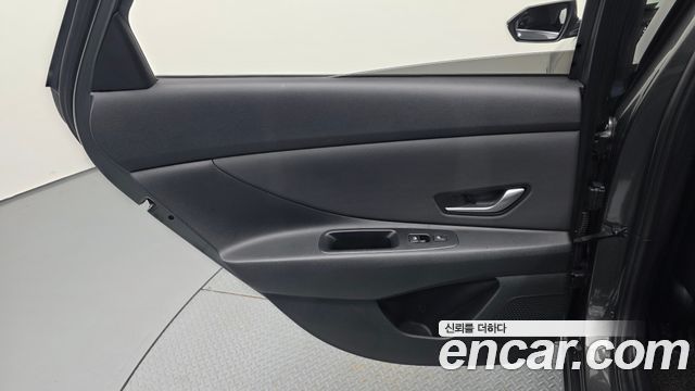 Hyundai AVANTE 2021 — photo 15