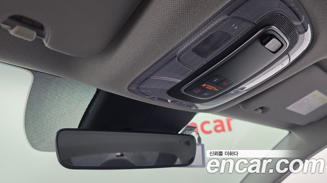 Hyundai AVANTE 2021 — photo 28