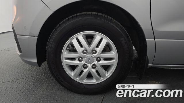 Hyundai Starex 2019 — photo 5