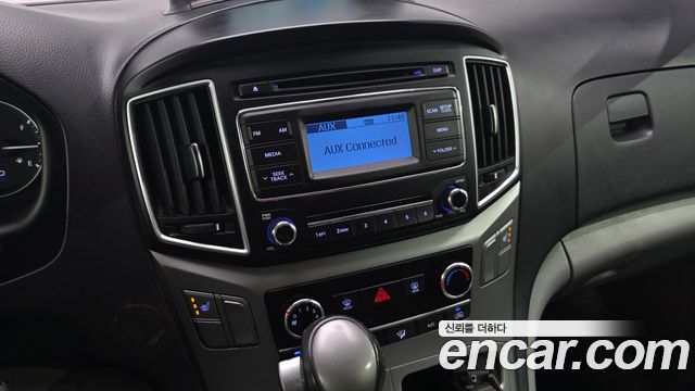 Hyundai Starex 2019 — photo 14