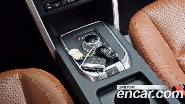 Land Rover Discovery Sport 2016 — photo 9