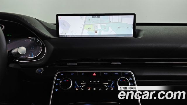 Genesis GV80 2020 — photo 15