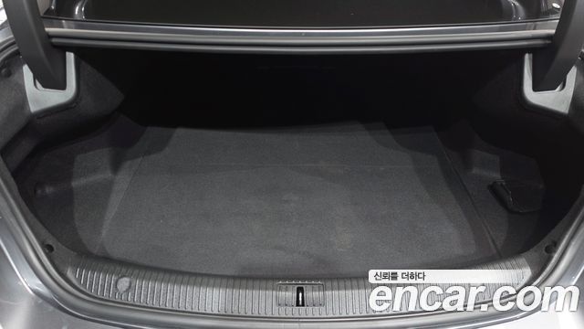 Renault Korea SM6 2017 — photo 23