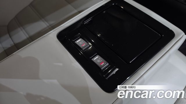 Renault Korea SM6 2017 — photo 31