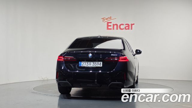 BMW 5-Series 2025 — photo 4
